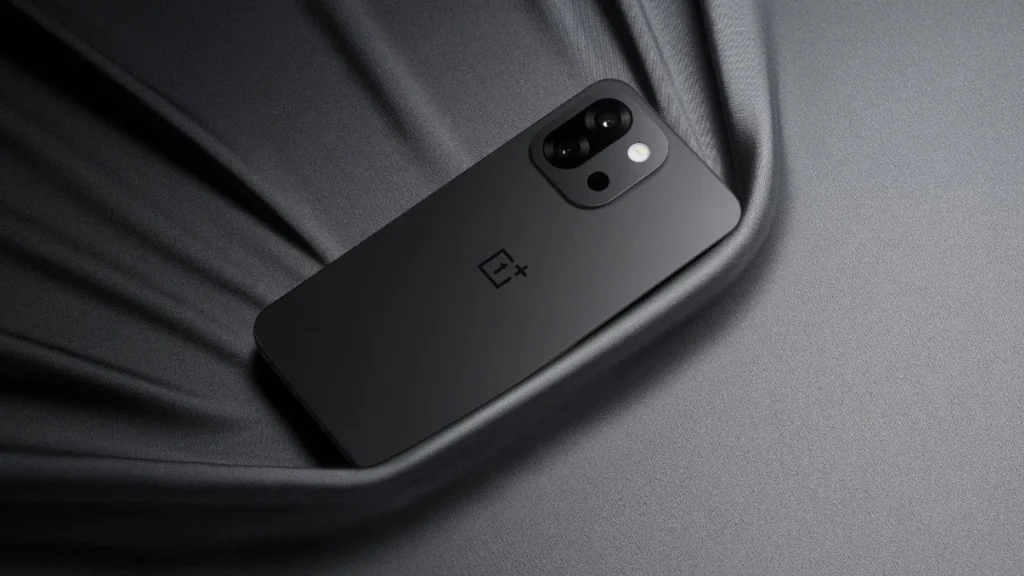 OnePlus 15 Leak Shows Off Fresh Design and Colors