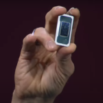 CES: Intel challenges AMD with new handheld chips