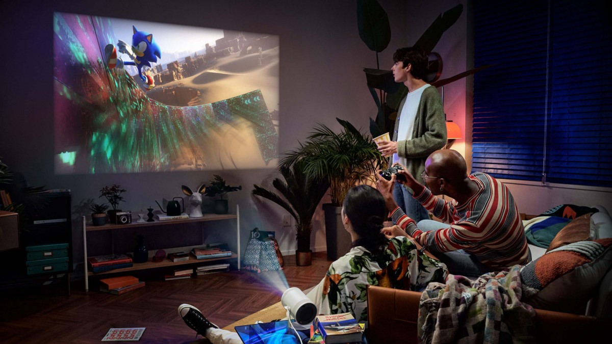 Samsung’s New Projector Auto-Corrects on Uneven Surfaces